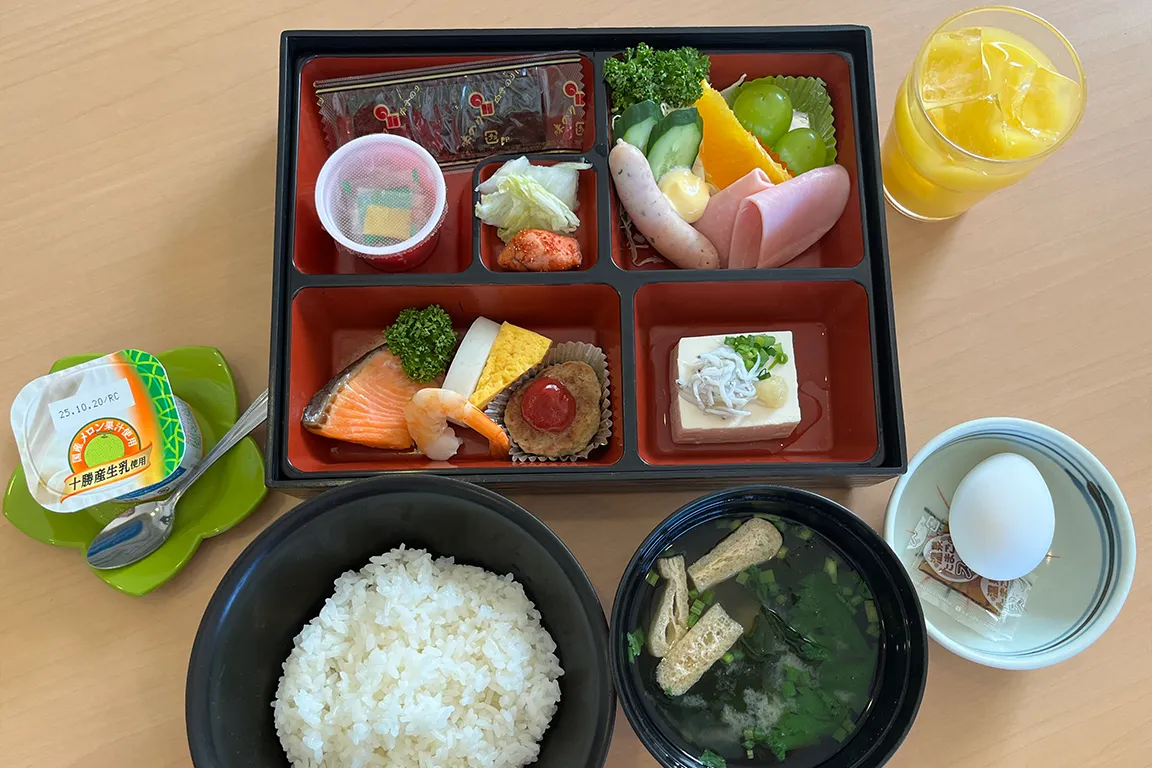 ご朝食一例